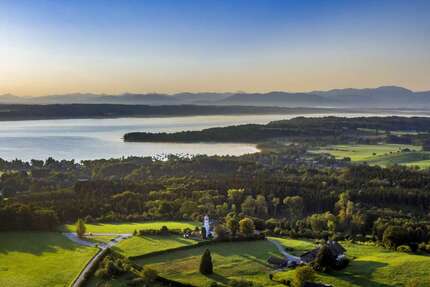 Haus zum Kaufen in Tutzing 990.000,00 € 200 m²