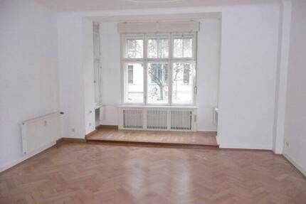 NEU! GROSSE 3 RAUM WOHNUNG MIT STIL - PARKETT UND STUCKDECKEN - Pirna
