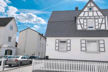 **Ab sofort** Helle und zentrale 1,5 Zi- Wohnung in Rimbach