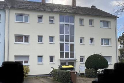 Erstbezug nach umfassender Renovierung: Moderne 2-Zimmer-Wohnung mit Balkon - Bensheim