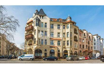 Frisch renoviert & bezugsfrei: 3,5-Zimmer-Wohnung mit Loggia & Aufzug im Jugendstilhaus - Leipzig Zentrum-Ost