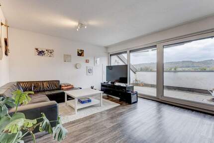 Attraktive 3-Zimmer-Dachgeschosswohnung mit Rheinblick in zentraler Lage von Rheinfelden - Rheinfelden (Baden)