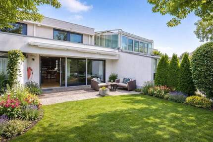Schickes Reihenhaus mit sonniger Terrasse und schönem Gartenbereich in bevorzugter Wohnlage - Filderstadt Bernhausen