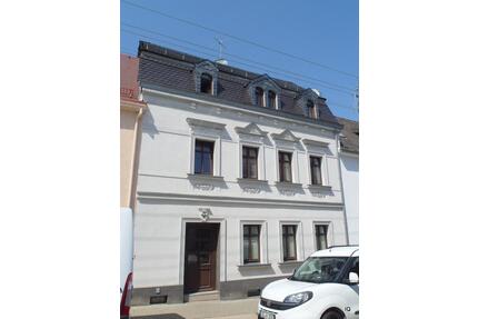 Ab Juli 2026: Schöne 3-Zimmer-Wohnung mit Wintergarten und Terrasse * Einbauküche bereits integriert - Meerane