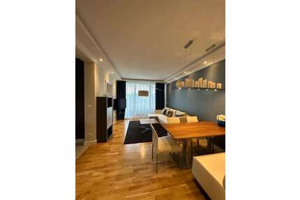 Wohnung zum Mieten in Berlin 1.327,62 € 61.75 m²