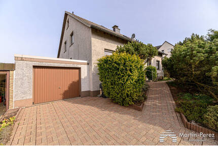 Gepflegtes Zweifamilienhaus - Terrasse - Loggia - Wintergarten - Garten - Garage - - Breckerfeld Zurstraße