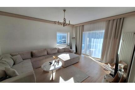 3 Room Apartment for rent - 1.600,00&nbsp;EUR Kaltmiete, ca.&nbsp; 78,00&nbsp;m&sup2; in Berlin (PLZ: 12353) Neukölln