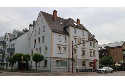 Zentral gelegene 4 Zimmer Wohnung in Gersthofen!