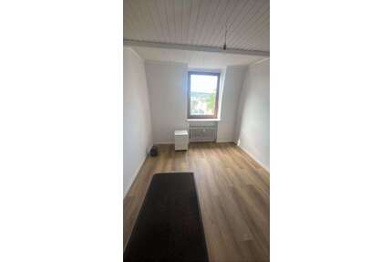 Wohnung zum Mieten in Wuppertal 300,00 € 15 m²