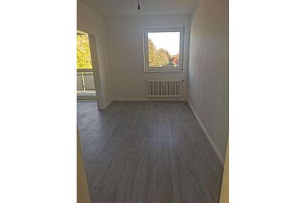 Ihr neues Zuhause: Moderne 3-Zimmer-Wohnung im 1. Obergeschoss - Salzgitter Ortschaft Südost