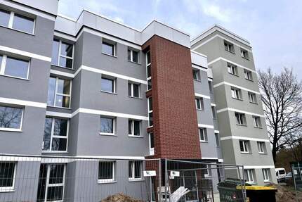 Sanierte 3-Zimmer-Wohnung - 966,00&nbsp;EUR Kaltmiete, ca.&nbsp; 78,00&nbsp;m&sup2;&nbsp;Wohnfl&auml;che in Lüneburg (PLZ: 21337) Kaltenmoor