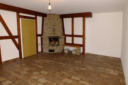 Viel mehr als nur eine Wohnung - 175.000,00&nbsp;EUR Kaufpreis, ca.&nbsp; 94,00&nbsp;m&sup2; in Oerlinghausen (PLZ: 33813)