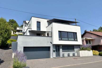 Haus zum Kaufen in Bollendorf 795.000,00 € 216.44 m²