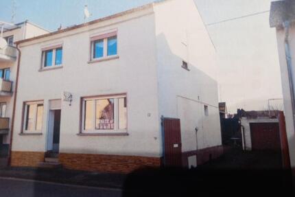 2 Parteienhaus TOP Lage Gewerbeeinheit Garage Hof Nebengebäude - Hofheim am Taunus