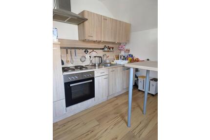 2,5-Zimmer-Dachgeschosswohnung in ruhiger Lage - Hildburghausen