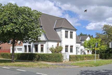 Haus zum Kaufen in Wilhelmshaven 169.000,00 € 212 m²