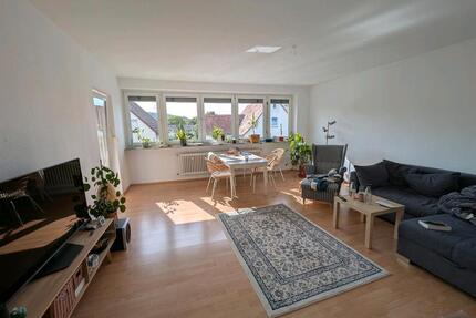 Geräumige, lichtdurchflutete Wohnung in Marbug-Gisselberg - Marburg Cappel