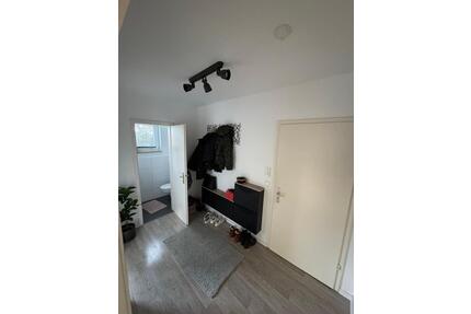 1-2 Personen NR, schöne 3-Zimmerwohnung 73m2 in ruhiger Lage - Weinstadt