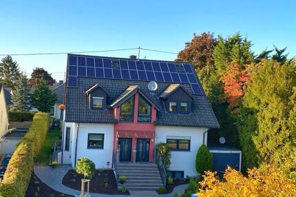 Ferienwohnung 4 ZKüBad in Trier.Termine April 11-17 .04