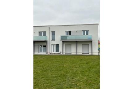 3-Raumwohnung mit Balkon - 792,00&nbsp;EUR Kaltmiete, ca.&nbsp; 79,00&nbsp;m&sup2; in Perleberg (PLZ: 19348)