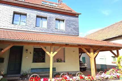 Haus zum Kaufen in Altenburg 239.500,00 € 144 m²