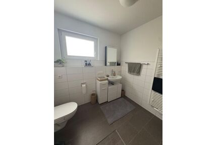 Moderne 2-Zimmerwohnung mit Küche & Fußbodenheizung in zentraler Lage - Plochingen