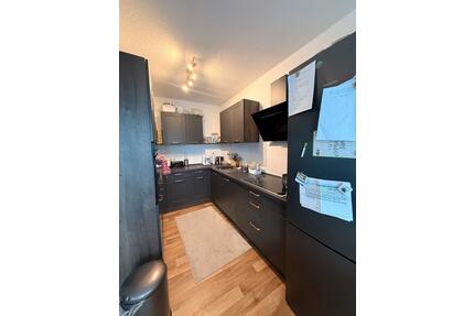 +++ 4 Raum Wohnung +++ ab 01.06. +++ - Neuhaus am Rennweg