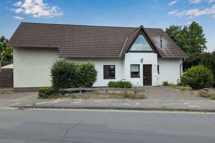 Haus zum Kaufen in Leiferde 199.000,00 € 100.15 m²