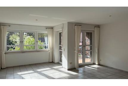 Helle 3-Zimmer-Wohnung mit Balkon in Grefrath - Viersen
