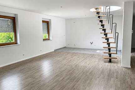 Wohnung zum Mieten in Zwickau Brand 660,00 € 110 m² - Zwickau / Brand