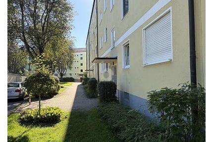 ZENTRAL WOHNEN MIT AUSBLICK - 319.000,00&nbsp;EUR Kaufpreis, ca.&nbsp; 67,00&nbsp;m&sup2;&nbsp;Wohnfl&auml;che in Kirchseeon (PLZ: 85614)