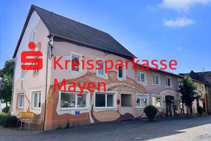 Haus zum Kaufen in Pillig 849.000,00 € 656.77 m²
