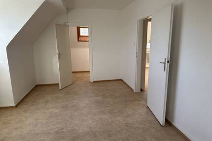 2 Zimmer-Wohnung 59 m² im Dachgeschoss in Fritzlar - Flugplatzsiedlung