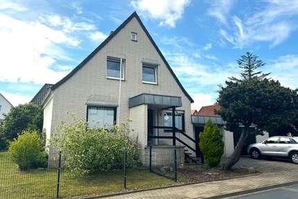 Haus zum Mieten in Peine 930,00 € 107 m²