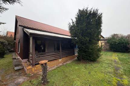 Einfamilienhaus in ruhiger Lage & mit umfassenden Sanierungsbedarf zu verkaufen - Dingolshausen