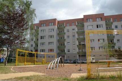 Wohnung zum Mieten in Stralsund 188,51 € 27.56 m²