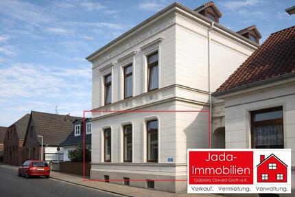 Attraktive 3-Zimmer-Wohnung im charmanten Altbau – ruhige Lage am Vareler Stadtrand