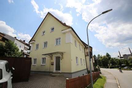 Haus zum Kaufen in Zwiesel 119.000,00 € 140 m²