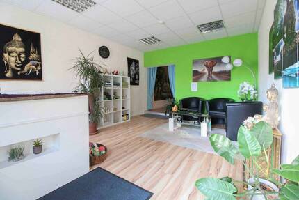 Charmantes Einfamilienhaus mit zusätzlicher Einnahmequelle durch Gewerbeeinheit - Calbe