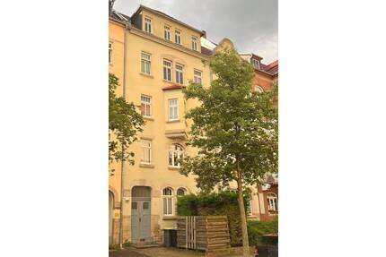 Geräumige Familienwohnung mit 3,5 Zimmern in Erfurt-Krämpfervorstadt