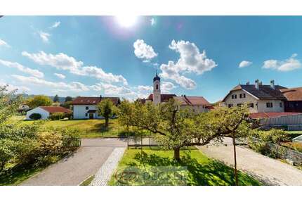 Haus zum Mieten in Mittergars 1.950,00 € 212 m²