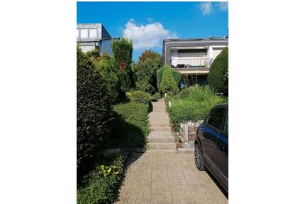 Helle 2-Zimmer Wohnung ab 1.05 zu vermieten - Saarbrücken Bübingen