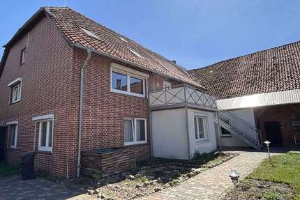 Wohnung zum Mieten in Uetze 1.026,00 € 108 m²