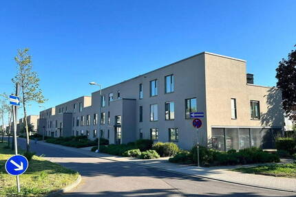 Energieeffizient und Modern: Großzügige 4-Zimmer-Wohnung in Toplage - Karlsruhe Knielingen