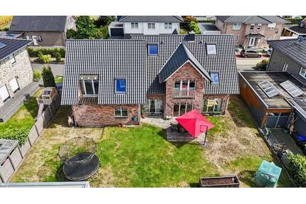Haus zum Kaufen in Harsewinkel 599.000,00 € 162.85 m²