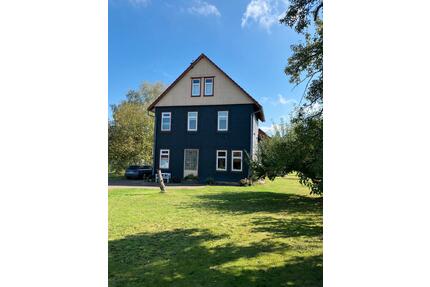 Charaktervolle helle Wohnung in Bad Tabarz zu vermieten