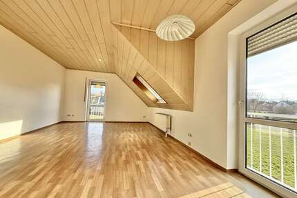 Wohnung zum Mieten in Thalmassing 670,00 € 83 m²