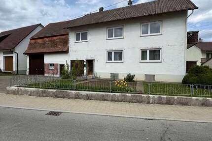 Haus zum Kaufen in Renquishausen 248.000,00 € 151.15 m²