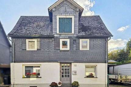 Haus zum Kaufen in Hilchenbach 99.000,00 € 124 m²