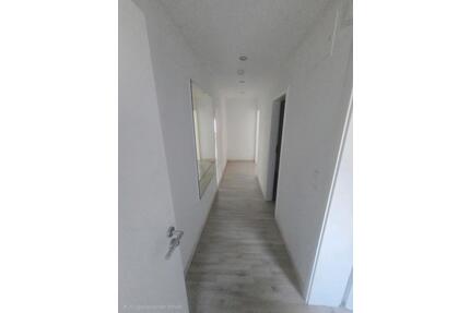 3-Zimmer-Wohnung in zentraler Lage von Menden mit Wintergarten, B - Menden (Sauerland) Bösperde